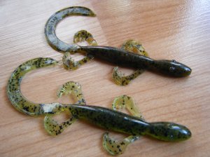 strike king rage tail lizard